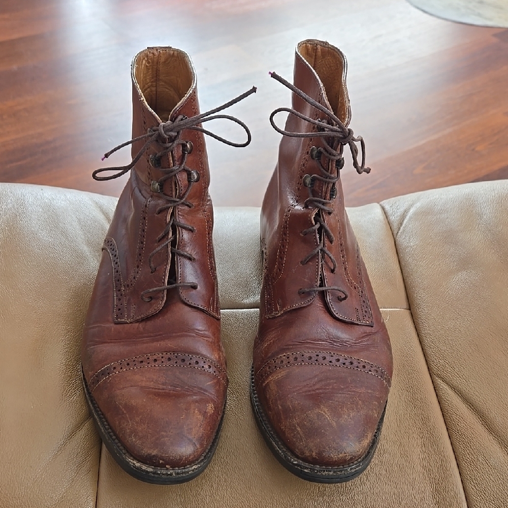 Women's Vintage Cole Haan Brown Leather Lace-Up Boots